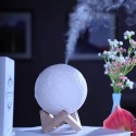 Комбиниран ароматизатор и нощна лампа 3в1 в триизмерна, релефна форма на луна