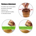 Класическа дървена мелничка за черен пипер