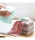 Микрофибърна кърпа, предназначена за почистване, абсорбиране и полиране.